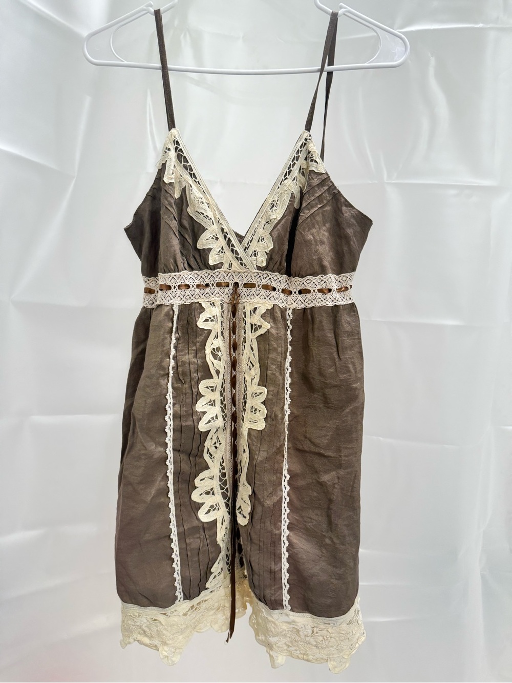 Women's Brown Lace-Trim vests